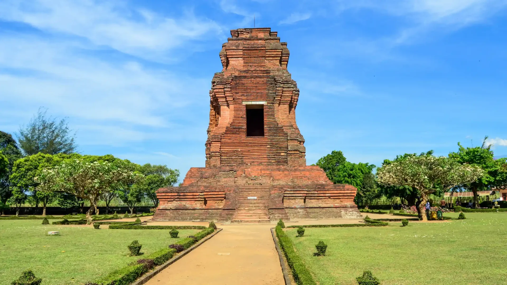 Jasa Desain Fasad Ruko Mojokerto