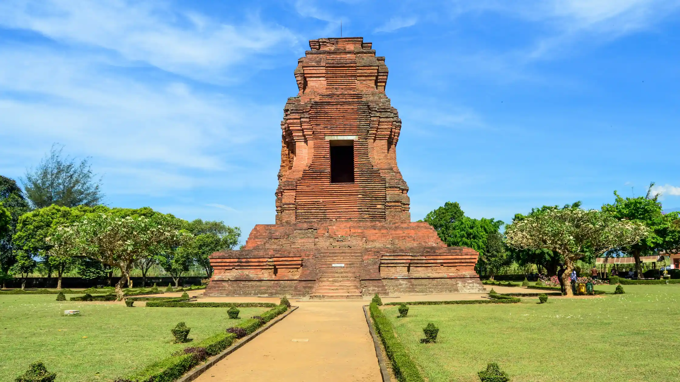 Jasa Arsitektur Rumah Mojokerto Berlisensi STRA